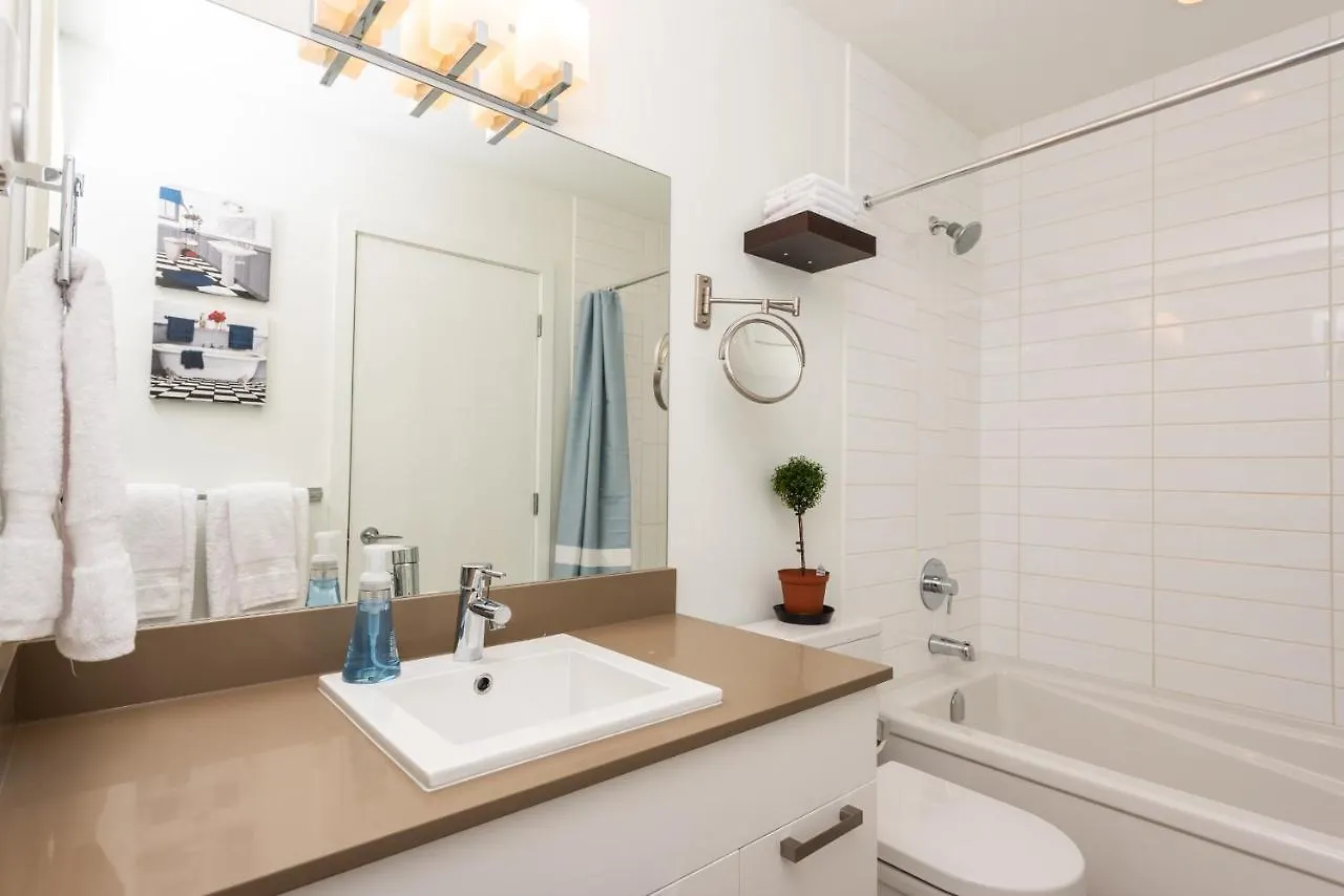 506 Union - Downtown Victoria, Secure Parking Included Apartment Canada