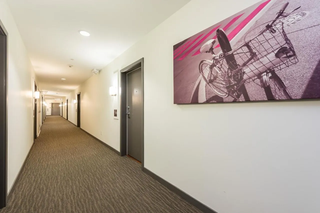 506 Union - Downtown Victoria, Secure Parking Included Apartment