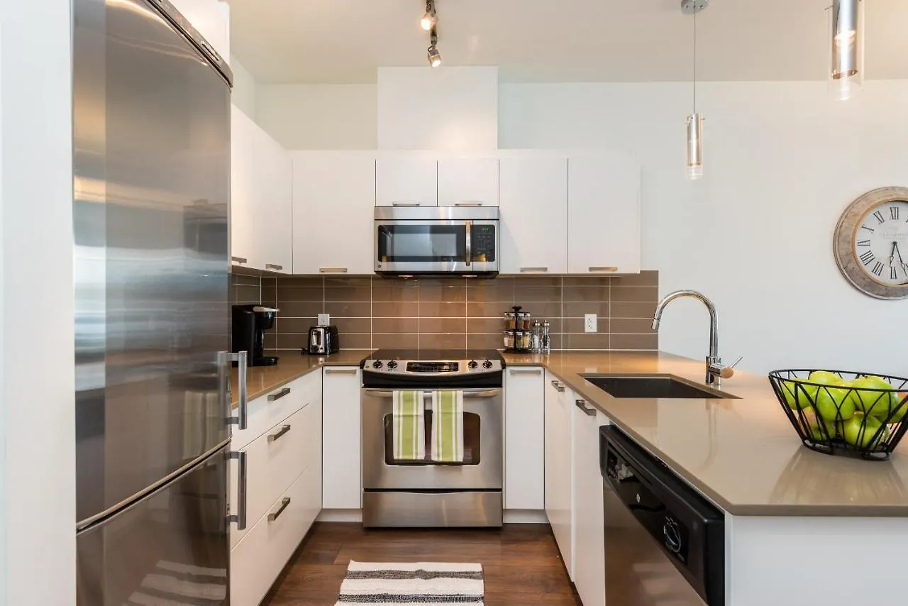 506 Union - Downtown Victoria, Secure Parking Included Apartment Canada